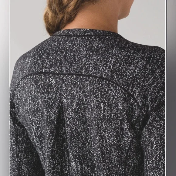 Lululemon Outrun Long Sleeve - Picture 5 of 11